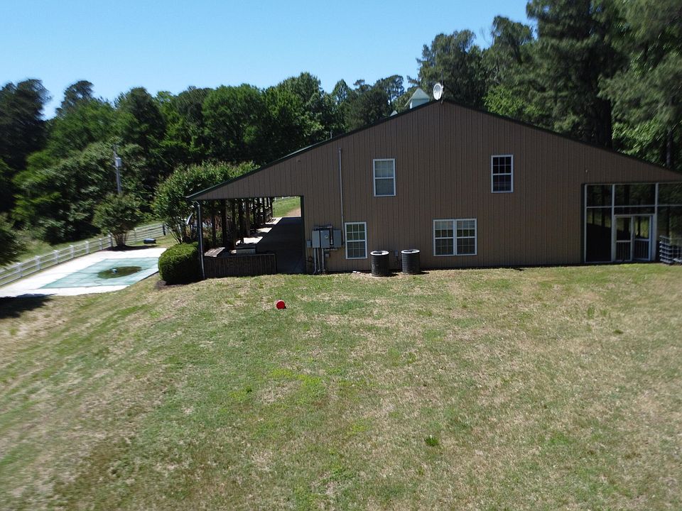 46th image of 1532 Jackson Hill Rd