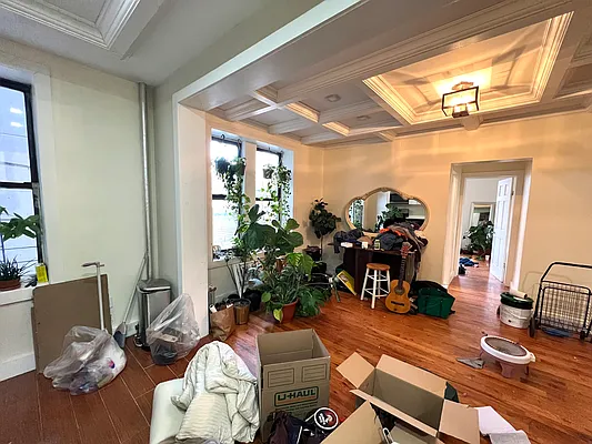 Rented by MADEHOME | media 10