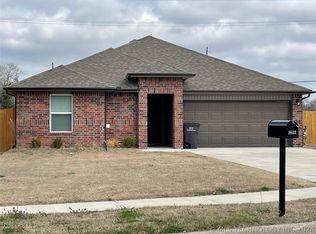 3522 SE Stonewall Dr, Bartlesville, OK 74006