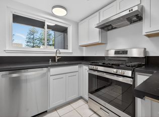 305 Westmont Place, Santa Rosa, CA 95401