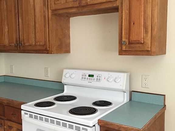 Great storage in kitchen cabinets and pantry