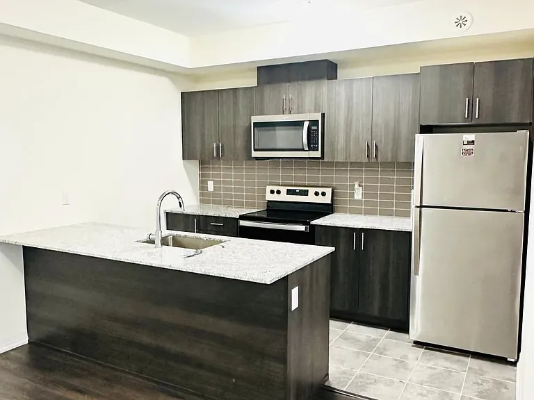 145 Tapscott Rd #5 — Photo 8