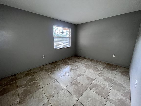 3rd image of 311 Francis Dr