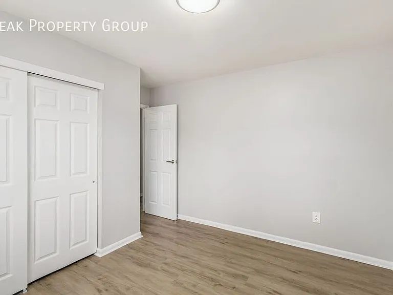 639 Riverview Dr #3 — Photo 17