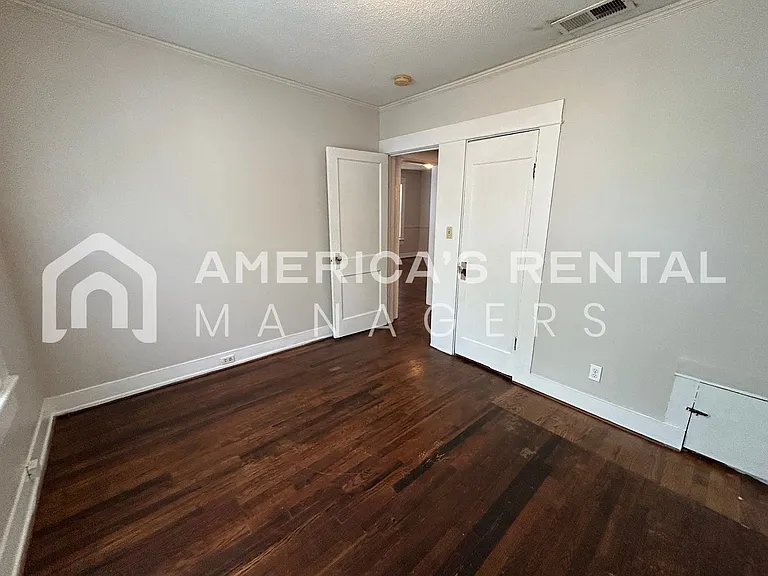 731 81st St S — Photo 12