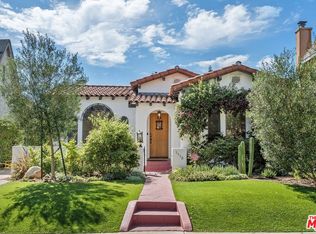 1115 S Point View St, Los Angeles, CA 90035