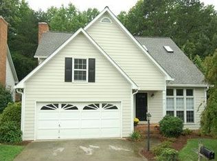 2256 King George Ct, Winston Salem, NC 27103
