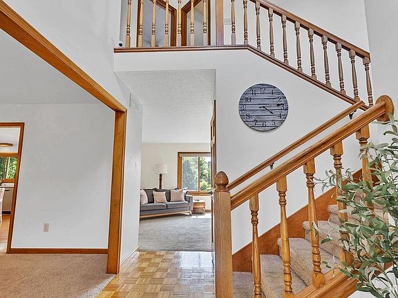 3rd image of 3730 E Newport Ct