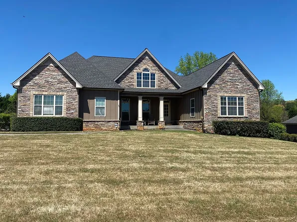 42 Mackenzie Dr, Powder Springs, GA 30127