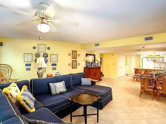 3rd image of 88181 Old Hwy APT A21
