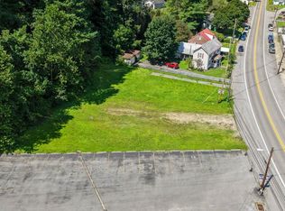 627 Appalachian Hwy, Pineville, WV 24874