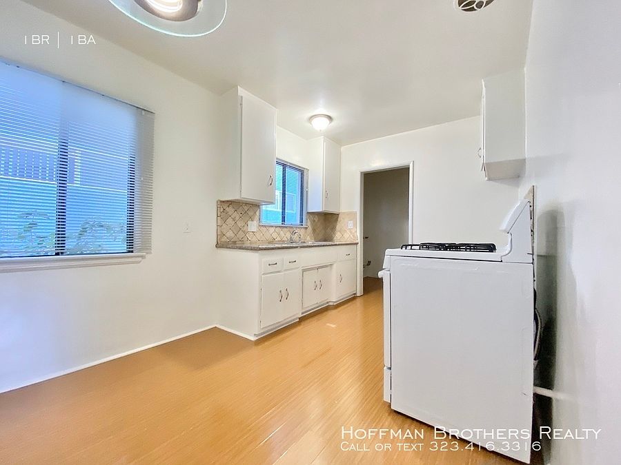 1st image of 222 Avenue H #2A