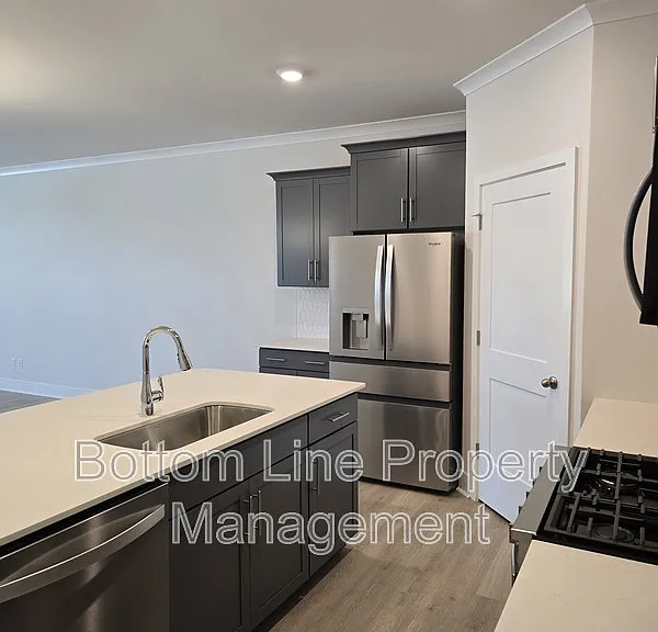 2000 Harlequin Dr — Photo 5