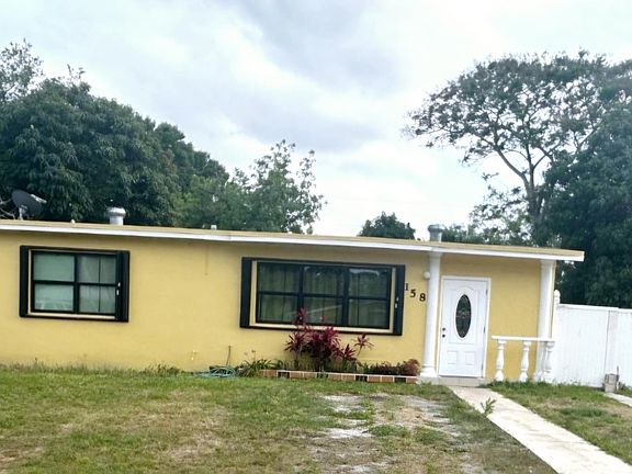 2nd image of 158 SE Castana Court