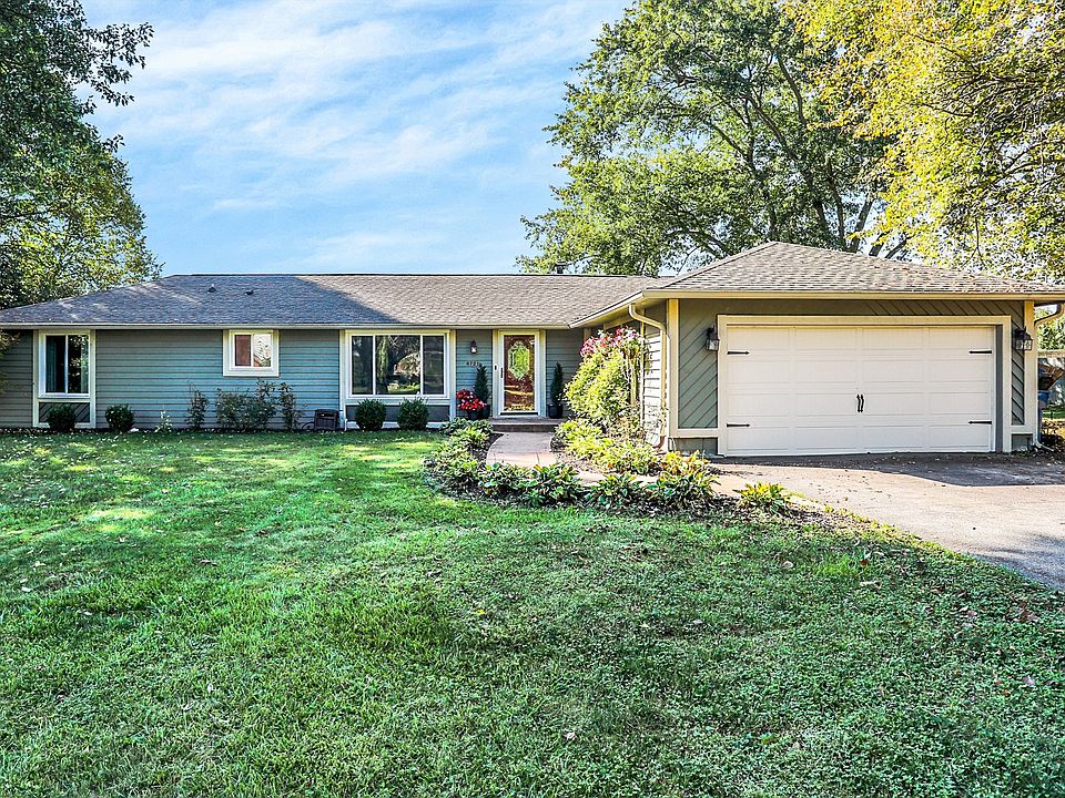1st image of 8721 Maple Hill Dr