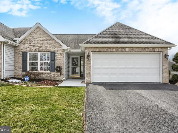 53 Burwick Dr, Mechanicsburg, PA 17050