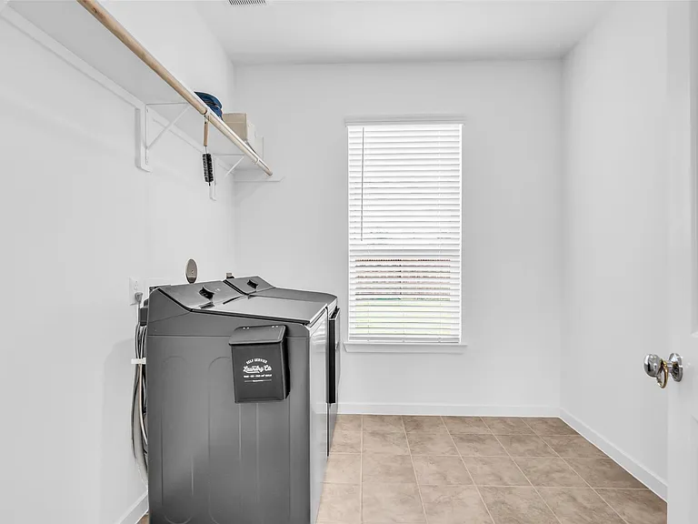 17822 Carnation Glen Dr — Photo 17