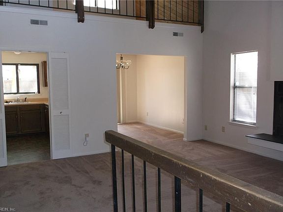 3rd image of 712 Ninebark Ct