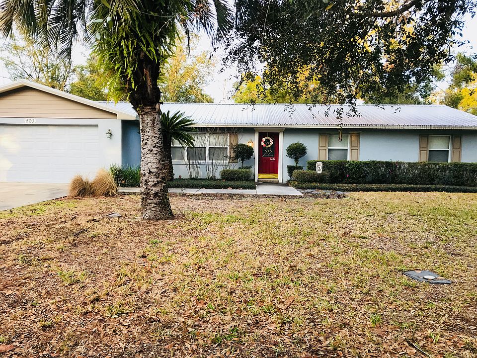 1st image of 500 Holly Ln