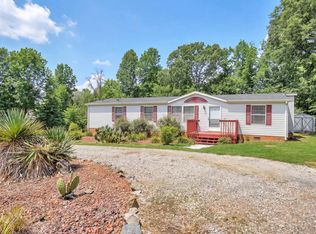 149 Dalewood Ln, Rocky Mount, VA 24151