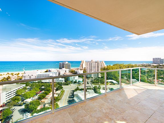 5th image of 3055 Harbor Dr APT 1903