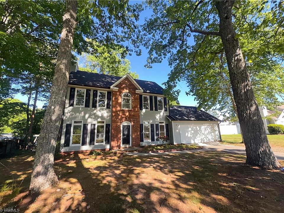 1st image of 8988 Stamford Club Ct