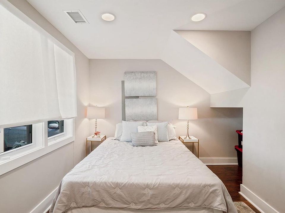 1st image of 1104 Capitol Heights Blvd