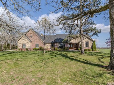 19800 Providence Drive, Lebanon, MO, 65536