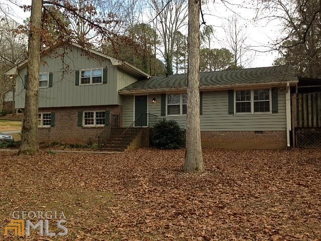 1st image of 2275 Pine Point Dr