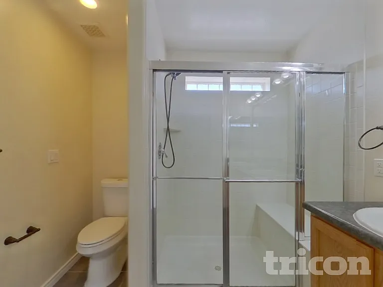 305 Calhoun Cir — Photo 9