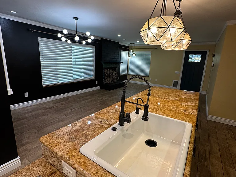Latrobe Cir — Photo 9