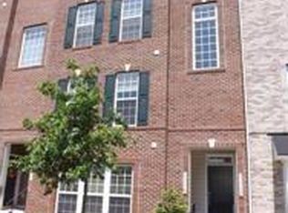 2230 Merseyside Dr, Woodbridge, VA 22191