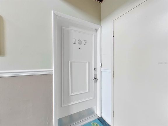4th image of 556 Plaza Seville Ct APT 107