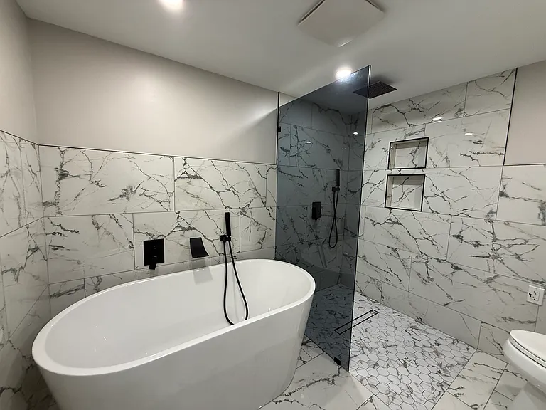 42780 Buckingham Dr — Photo 19