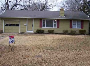 1510 E Glenn Dr, Lawrence, KS 66044