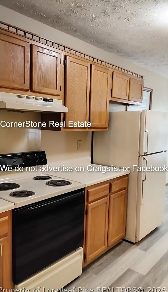 3 bed, 2.0 bath, 1212 sqft, $1,495 — Photo 4
