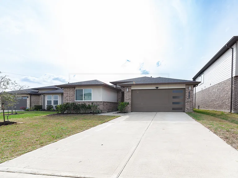 4010 Garver Grove Ln — Photo 32