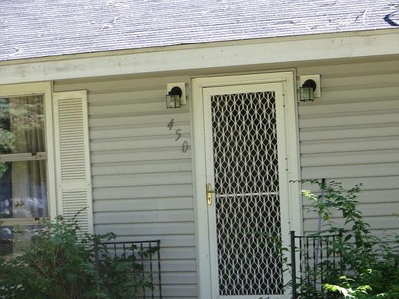 2nd image of 450 E Ave N