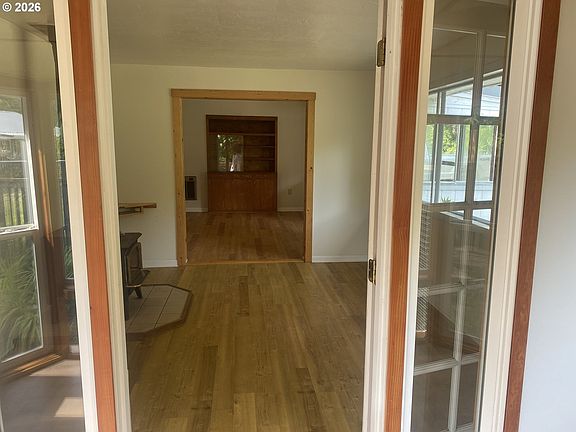 3rd image of 42768 Myrtle Ln