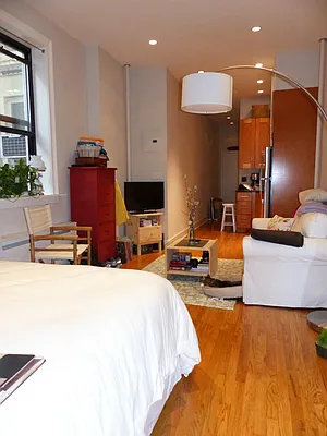 Rented by Immac Realty | media 16