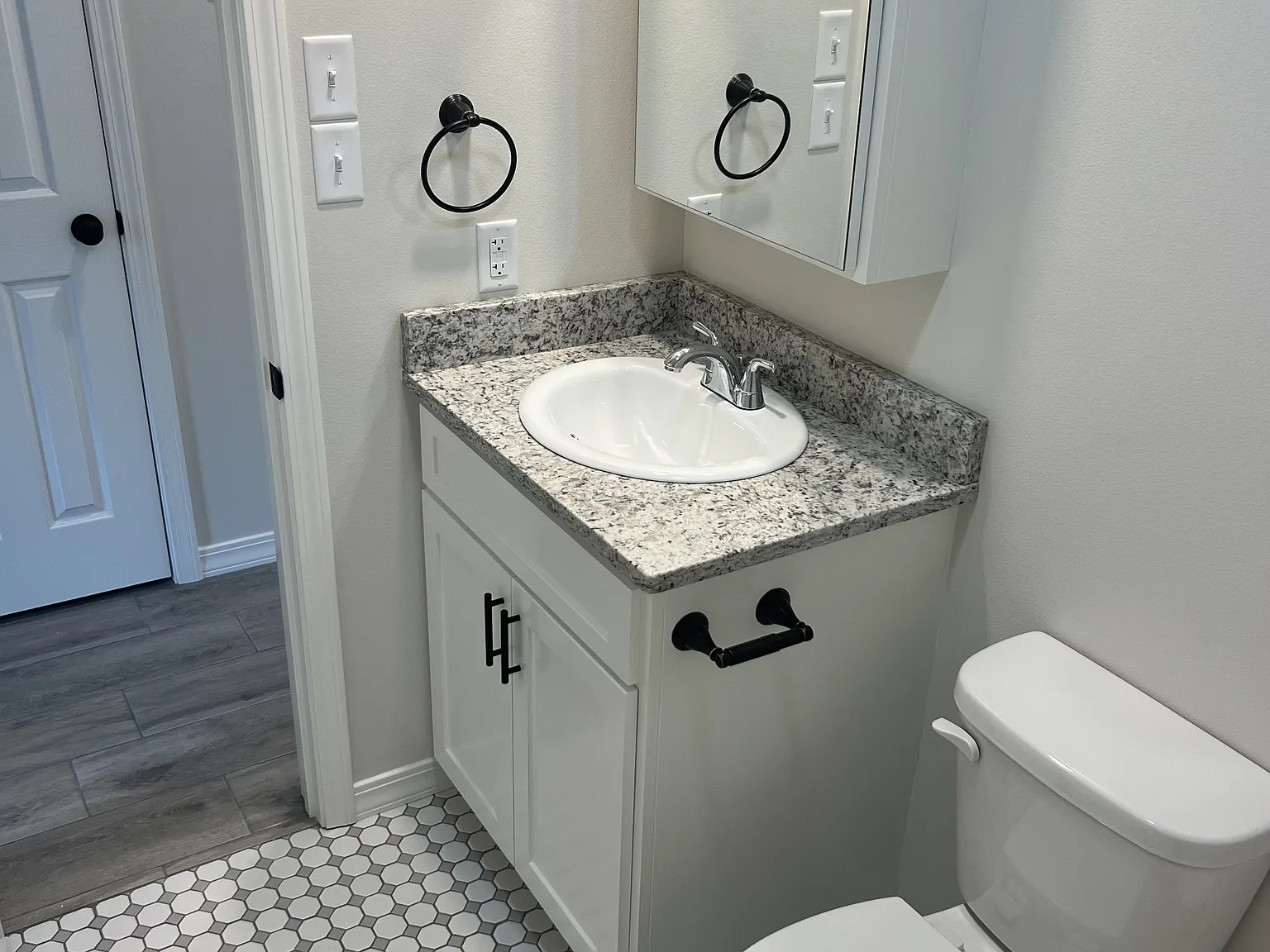Ruston Apartments - 11 — Photo 3
