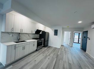 42-06 161st St #3, Flushing, NY 11358