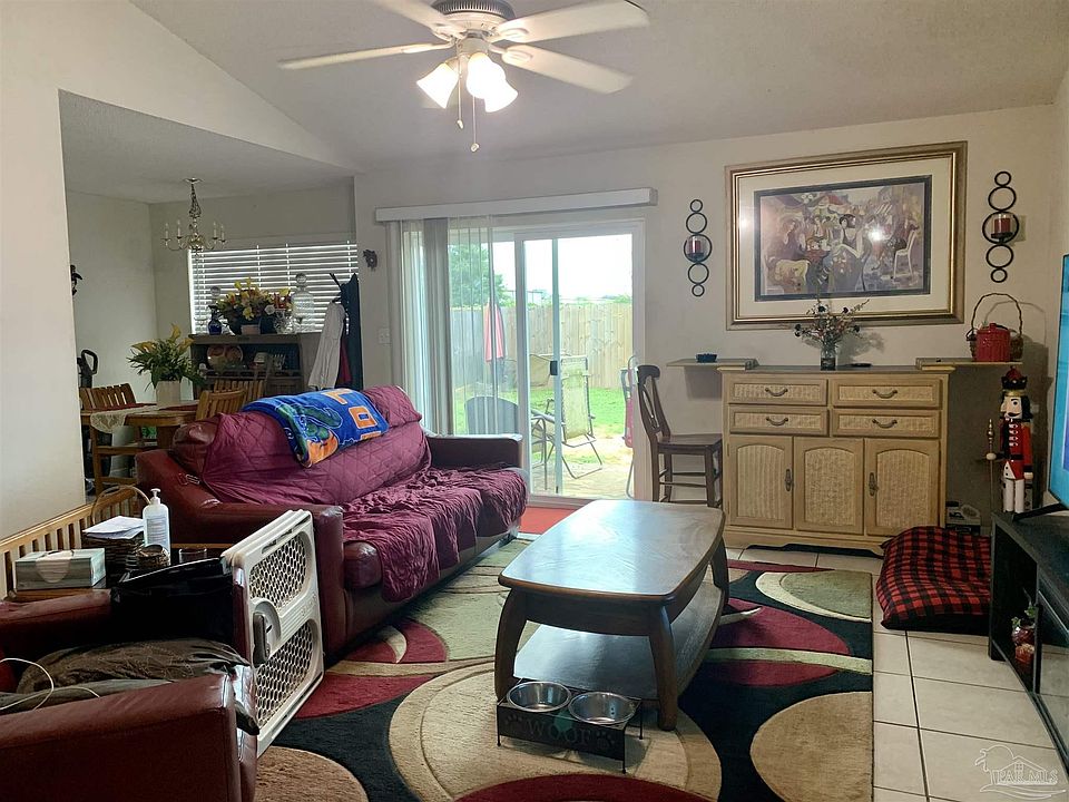 1st image of 203 Mirabelle Cir
