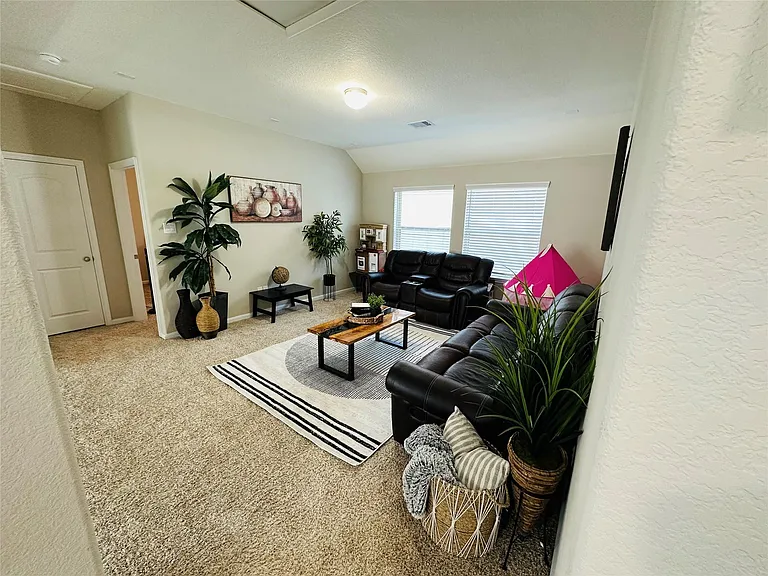 19619 Lake Bosque Dr — Photo 20