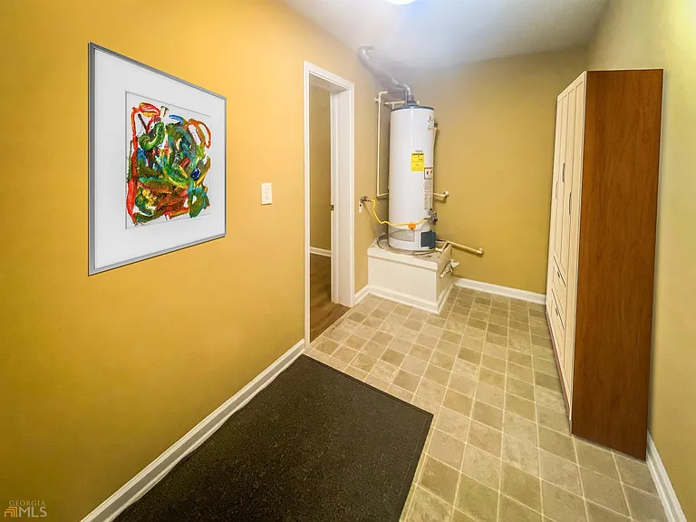 1821 Dalton Way — Photo 6