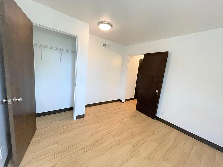 5710 Phillips Ave #A9 — Photo 31