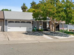 7679 Lakewood Park Dr, Sacramento, CA