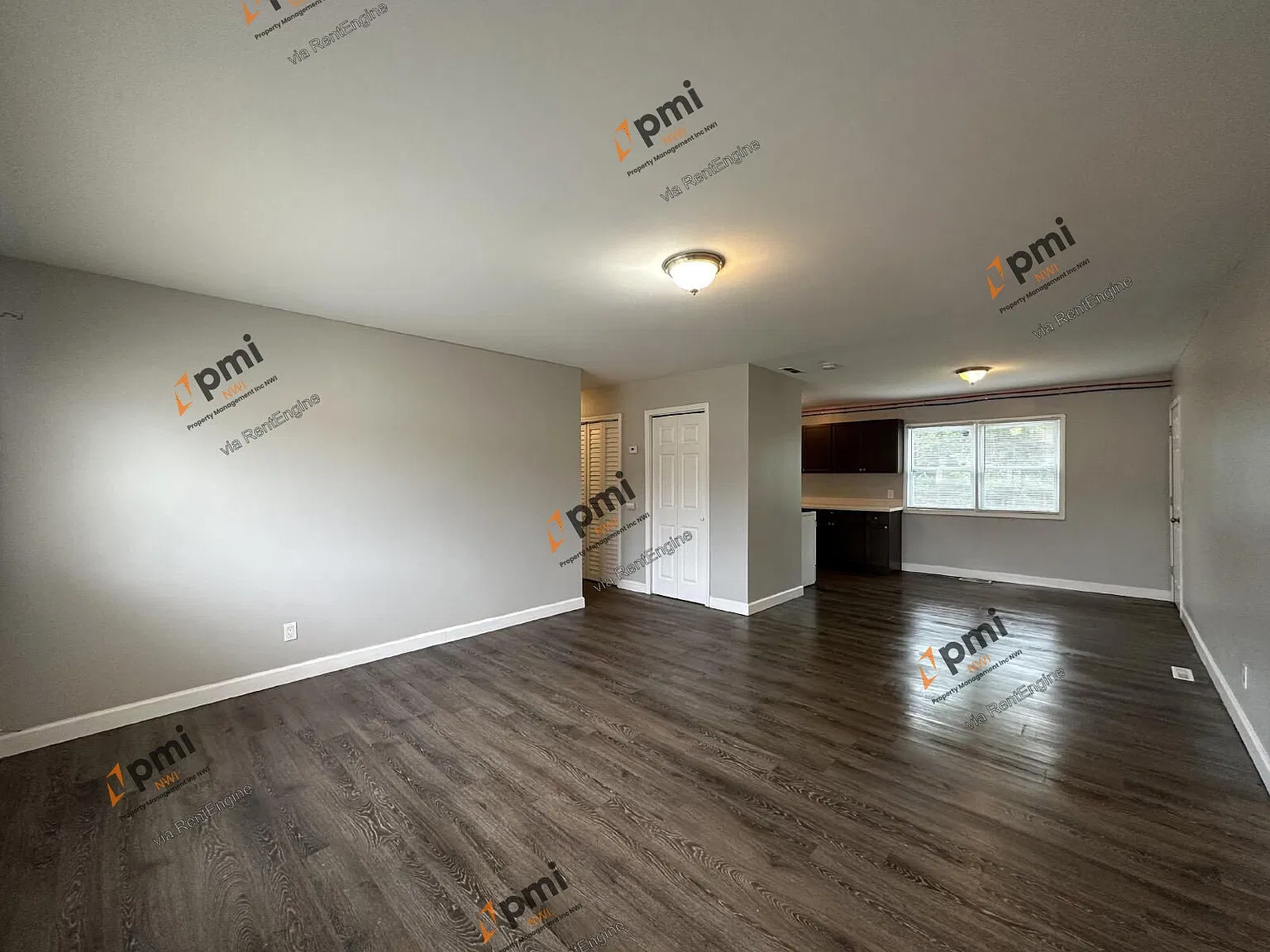 3 bed, 1.0 bath, 1372 sqft, $1,295 — Photo 4