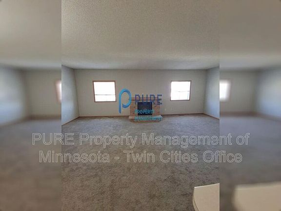3rd image of 670 Kingfisher Ln APT C