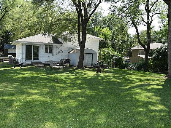 4th image of 7804 E 93rd St